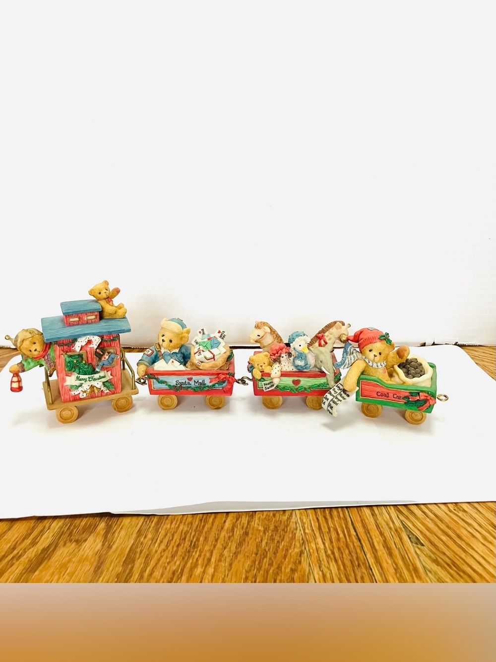 Cherished Teddies 1996 Santa Express Train Cars Lot(4) Incomplete Enesco Read